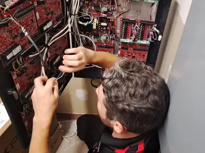 Memphis technician installs access control system
