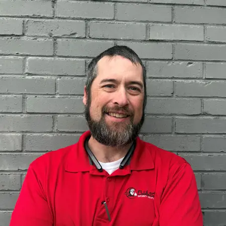 TFL Greenville Technician Jeffrey Photo