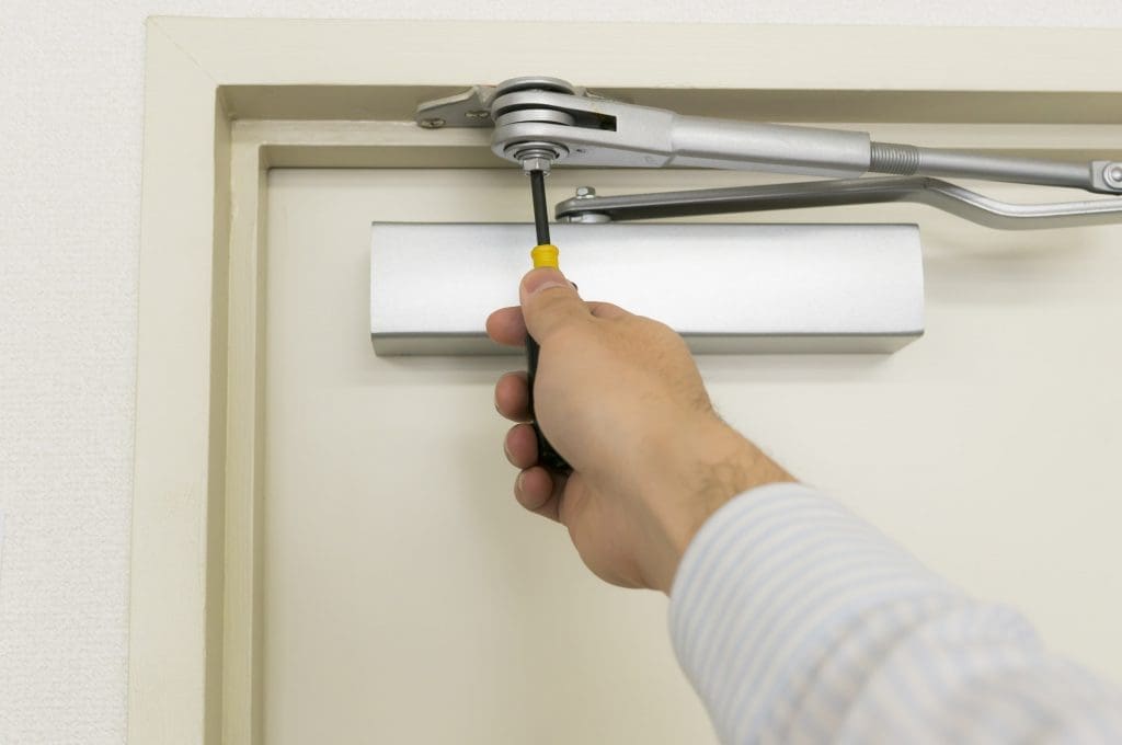 March Maintenance: Commercial Doors - The Flying Locksmiths